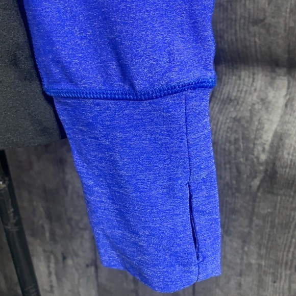 Lucy Zip-Up‎ - Picture 4 of 8